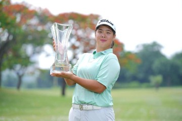 体坛联播|巴黎首夺欧冠成就四冠王,陈妤颉再刷亚洲少年纪录