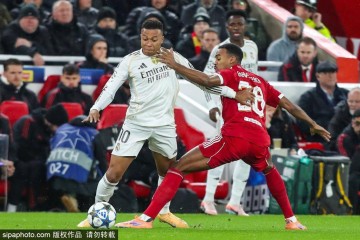 登峰造极!官方:登贝莱荣膺2025年FIFA年度最佳球员,为90后首人