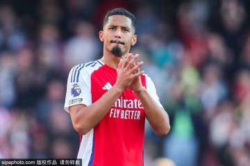 皇马免签梦碎!曝萨利巴选择留在阿森纳 即将与枪手续约