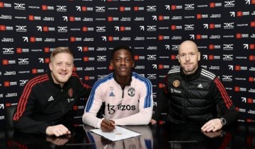 记者:曼联青训总监将加入埃弗顿,他任职期间曼联有38名青训首秀