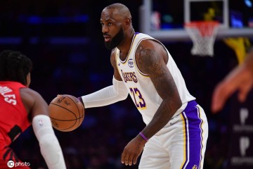 全明星替补阵容:詹姆斯领衔 华子杜兰特入选