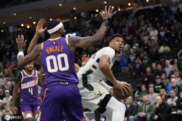 布克26分字母哥22分 太阳击败雄鹿3连胜