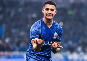 3-2!足协杯上海海港卫冕失败,没有中锋上海申花学阿森纳