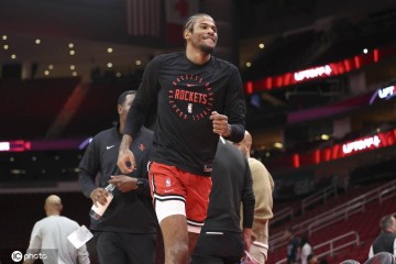 杰伦-格林长文告别火箭:被交易那天接了整天电话