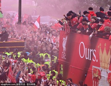 利物浦3000万镑豪赌！昆萨出走引发防线地震，英格兰国脚古埃希成救命稻草