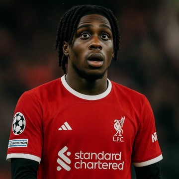 2亿欧连签3人,利物浦阵容大升级,斯洛特享受了瓜迪奥拉的待遇