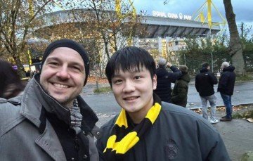 樊振东官宣加盟德甲!千万年薪引热议,WTT奖金体系遭质疑