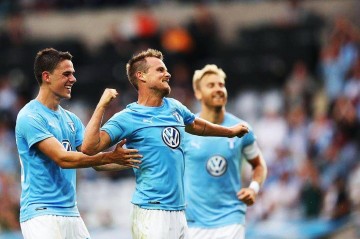 周三006 欧冠：比利亚雷亚尔VS哥本哈根，黄色潜水艇背水一战，能否逆袭丹麦童话？