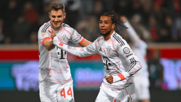 豪门悲喜夜:维拉2-1曼联豪取10连胜 巴萨2-0黄潜联赛8连胜 拜仁4-0