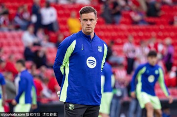 巴萨豪掷千万签下西甲最强门神!加西亚6年长约震撼加盟