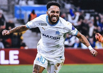 5-1!法甲榜首易主:巴黎被反超!曼联弃将12场10球,领跑射手榜