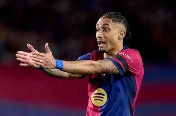 巴萨9000万巨星誓言:不夺欧冠绝不离队,拒绝沙特巨额薪资诱惑