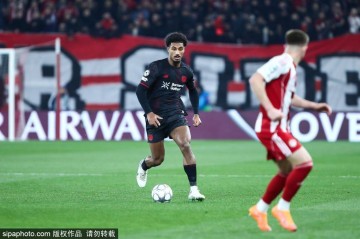 勒沃库森能否在欧冠附加赛中逆袭?回顾与奥林匹亚科斯的激战